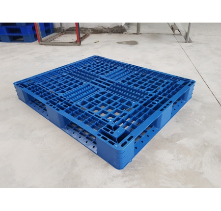 Pallet nhựa màu xanh dương PLN02